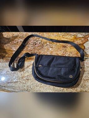 Lululemon All Night Festival Bag 5L